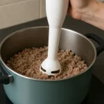 بهترین گوشت کوب برقی در حال استفاده